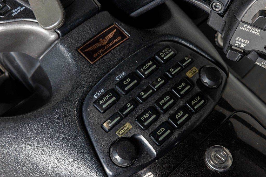 2010 HONDA GOLDWING Audio / Comfort MOTORCYCLE