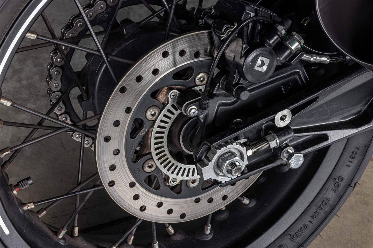 2021 Husqvarna Svartpilen 401 MOTORCYCLE