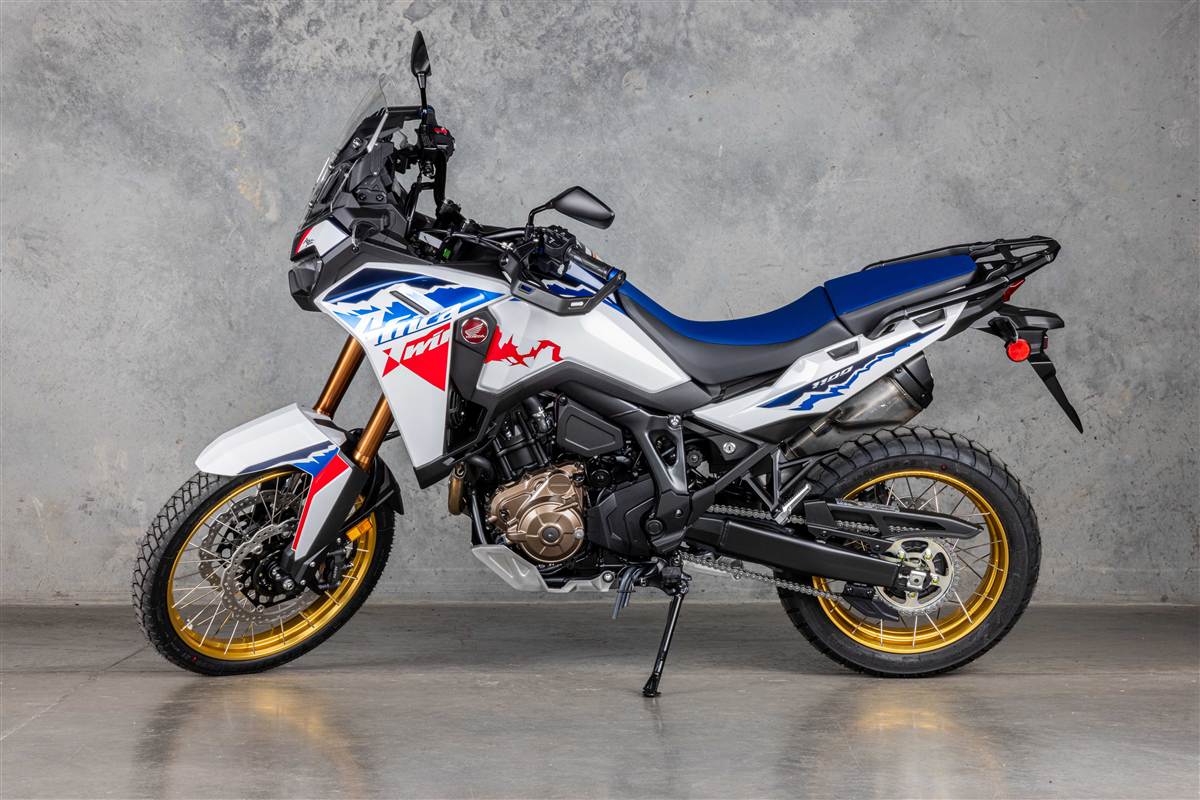 2026 Honda AFRICA TWIN DCT Pearl White