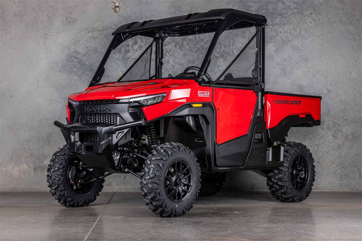 2026 Honda PIONEER 1000 DELUXE Hero Red