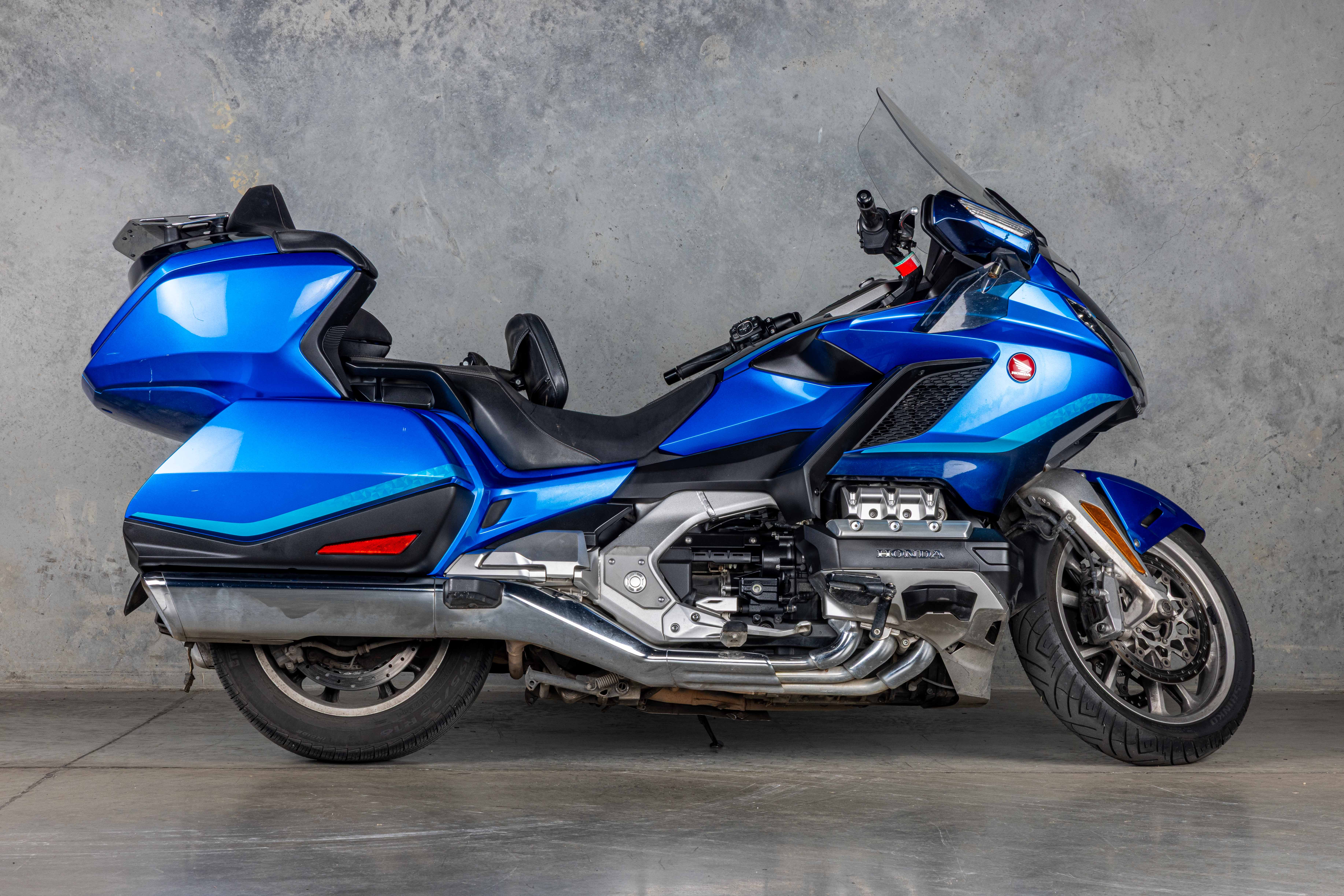2022 HONDA GOLDWING TOUR MOTORCYCLE