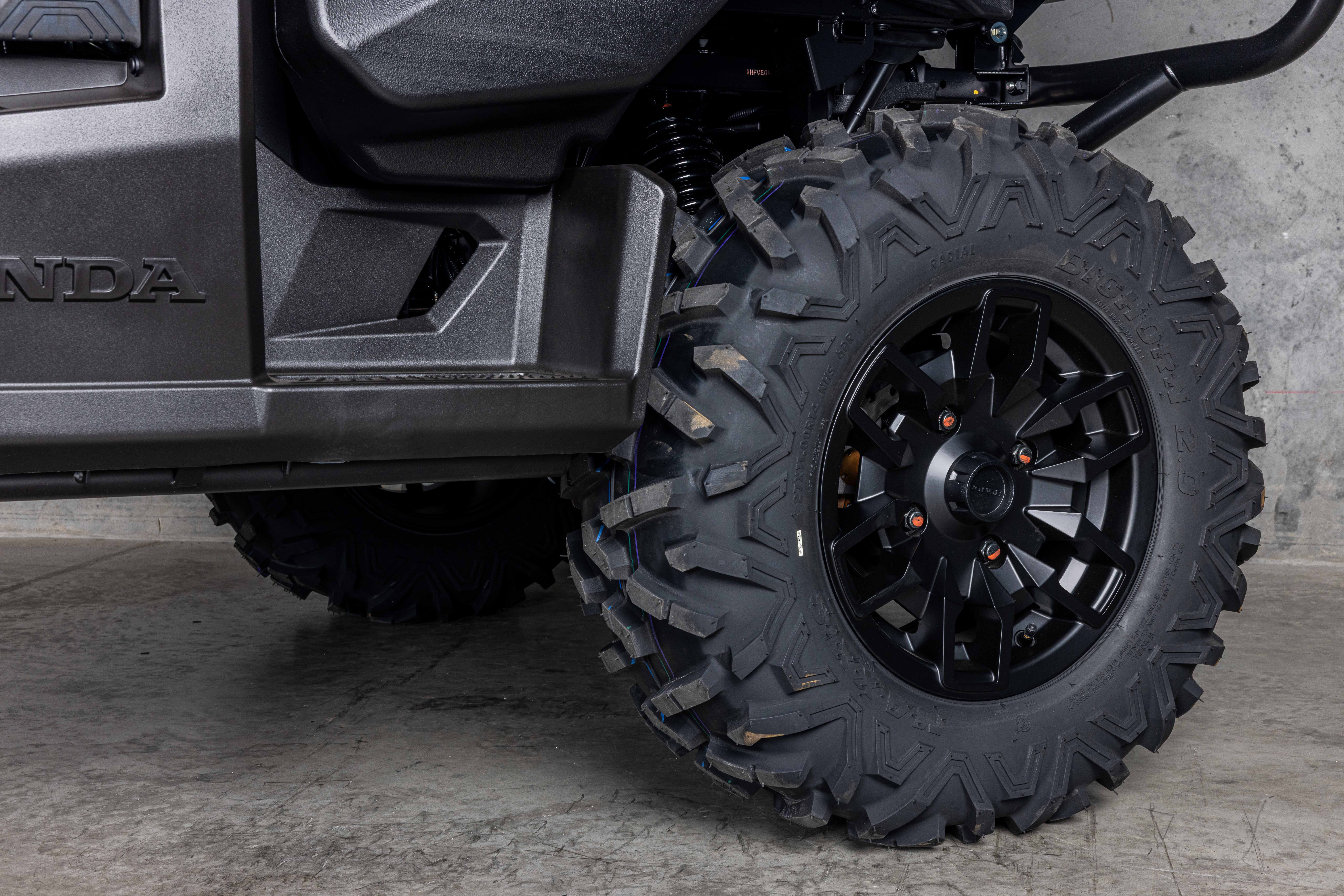 2026 Honda Pioneer 1000-5 Deluxe UTV