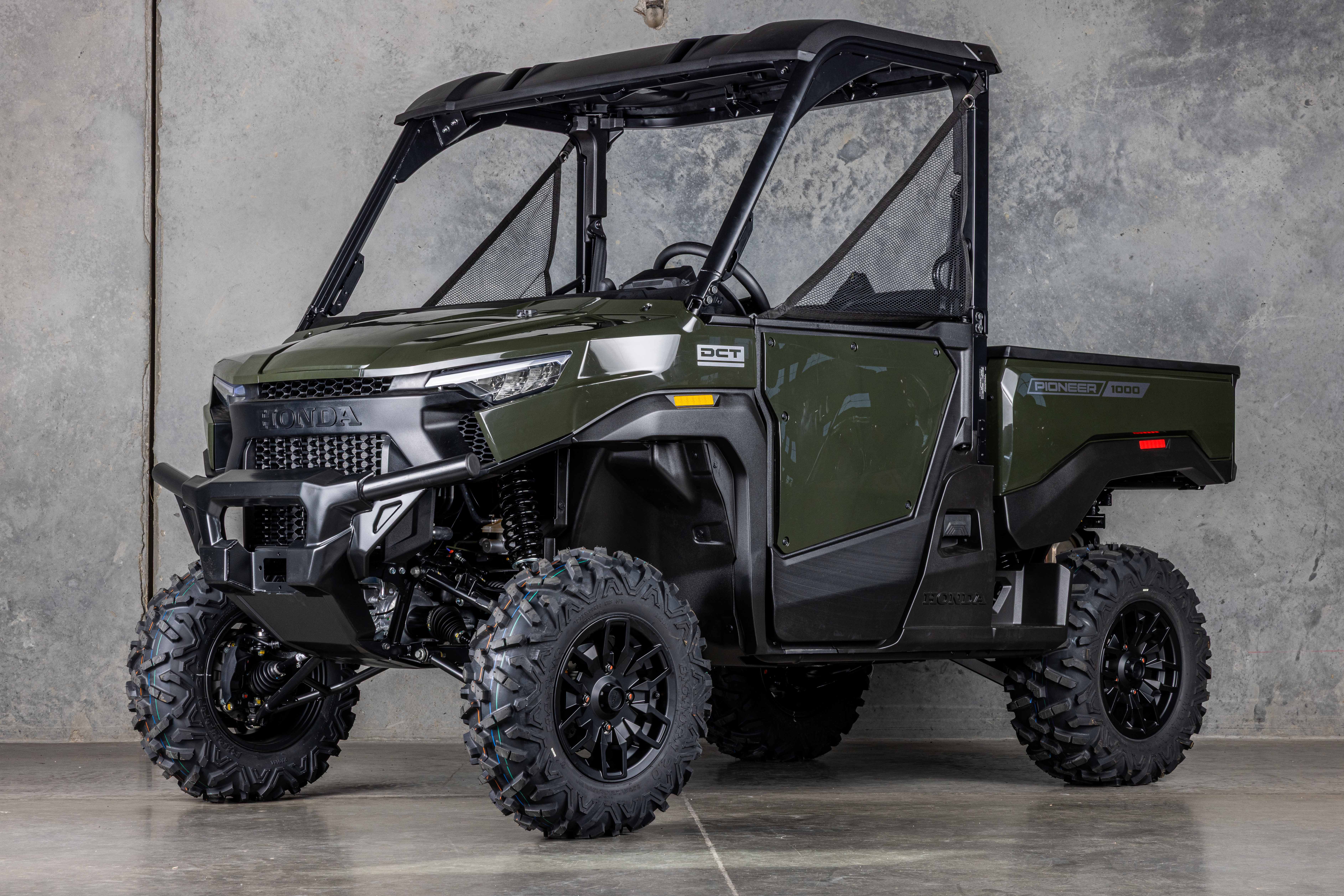 2026 Honda Pioneer 1000 Deluxe UTV